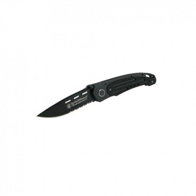 Folder Homeland Security Black on Black Folding Knife - SMITH & WESSON